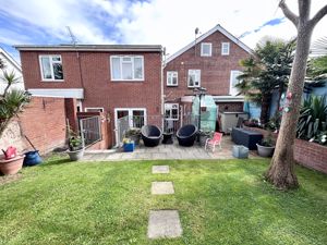 Photo 16- click for photo gallery